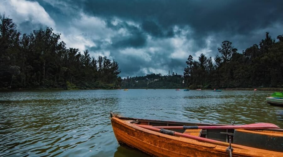 1650628046ooty lake in ooty